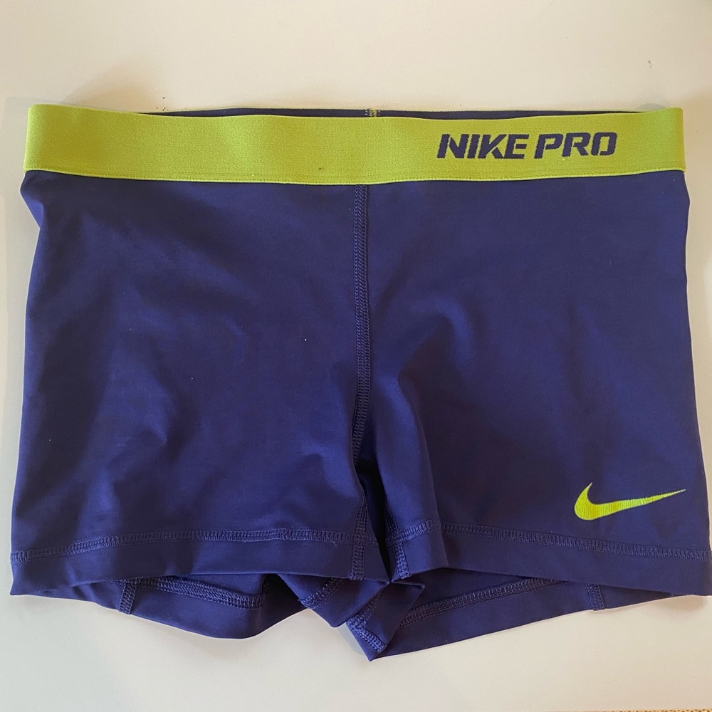Nike Pro Run spandex shorts